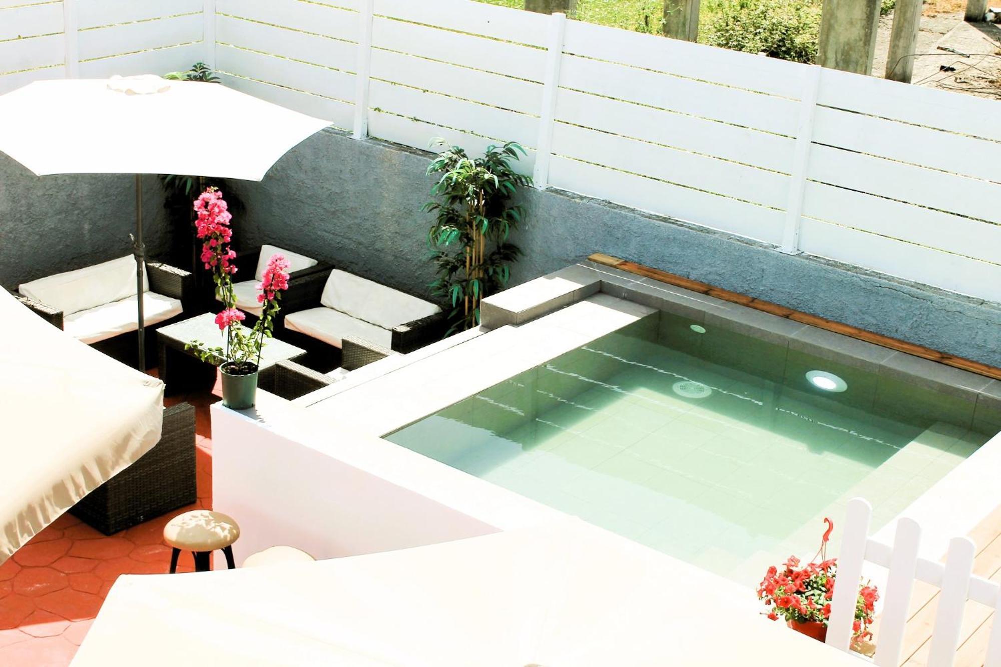Kouros Villa *